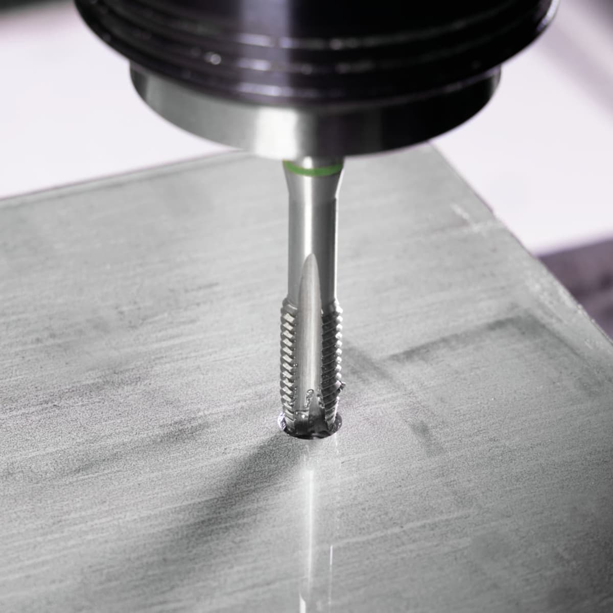 Метчик машинный RUKO HSSE DIN371 6h метрическая резьба М8х1,25 мм 232080E